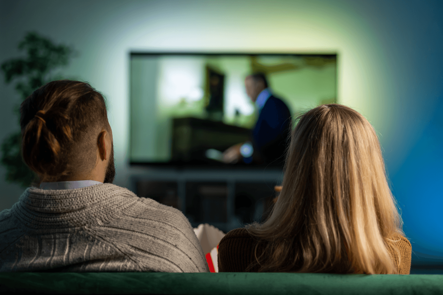 Kdo platí poplatky za TV v nájmu? Povinnost připadá na nájemníky, nikoliv majitele.