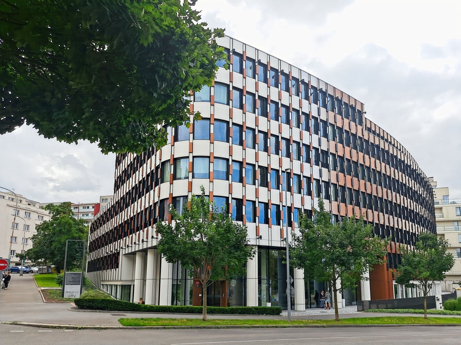 Pronájem kanceláře 120 m², Lomnického, Praha, Praha Pronájem kanceláře 120 m², Lomnického, Praha, Praha