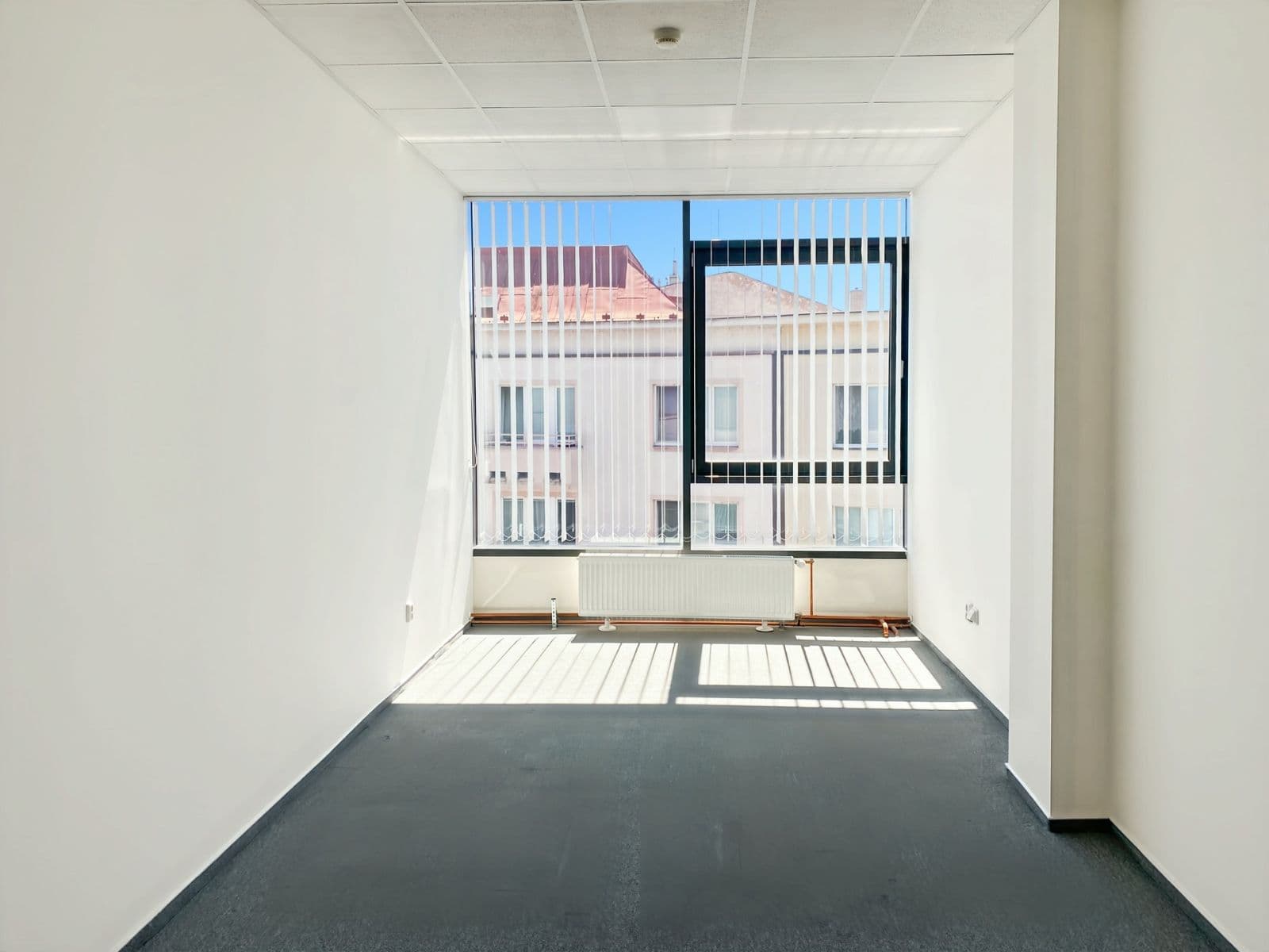 Pronájem kanceláře 5 m², Masarykovo náměstí, Ostrava, Moravskoslezský kraj Pronájem kanceláře 5 m², Masarykovo náměstí, Ostrava, Moravskoslezský kraj