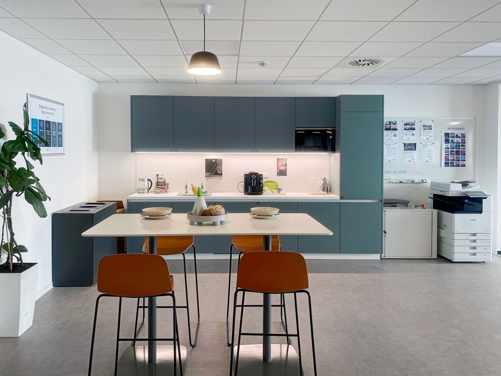 Pronájem kanceláře 120 m², 28. října, Ostrava, Moravskoslezský kraj Pronájem kanceláře 120 m², 28. října, Ostrava, Moravskoslezský kraj