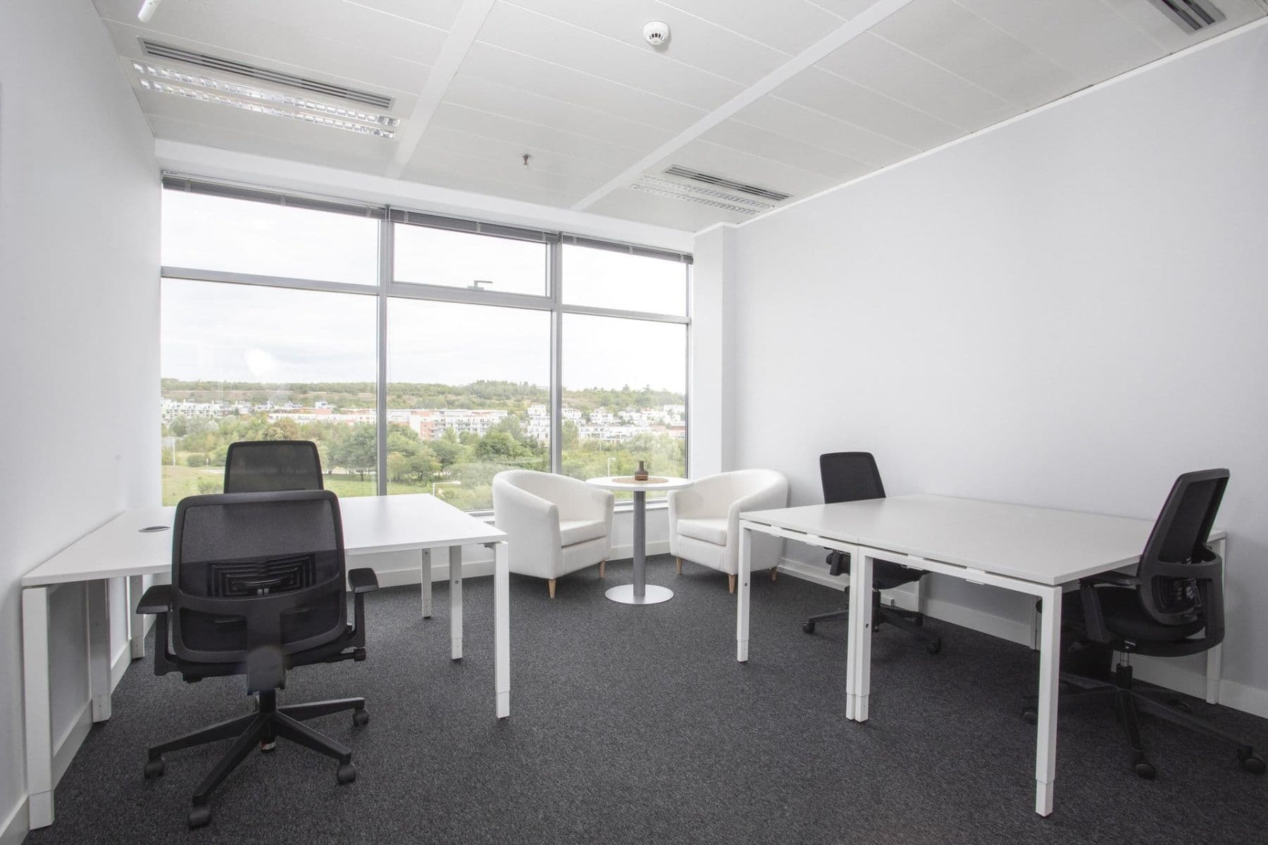 Pronájem kanceláře 120 m², Bucharova, Praha, Praha Pronájem kanceláře 120 m², Bucharova, Praha, Praha