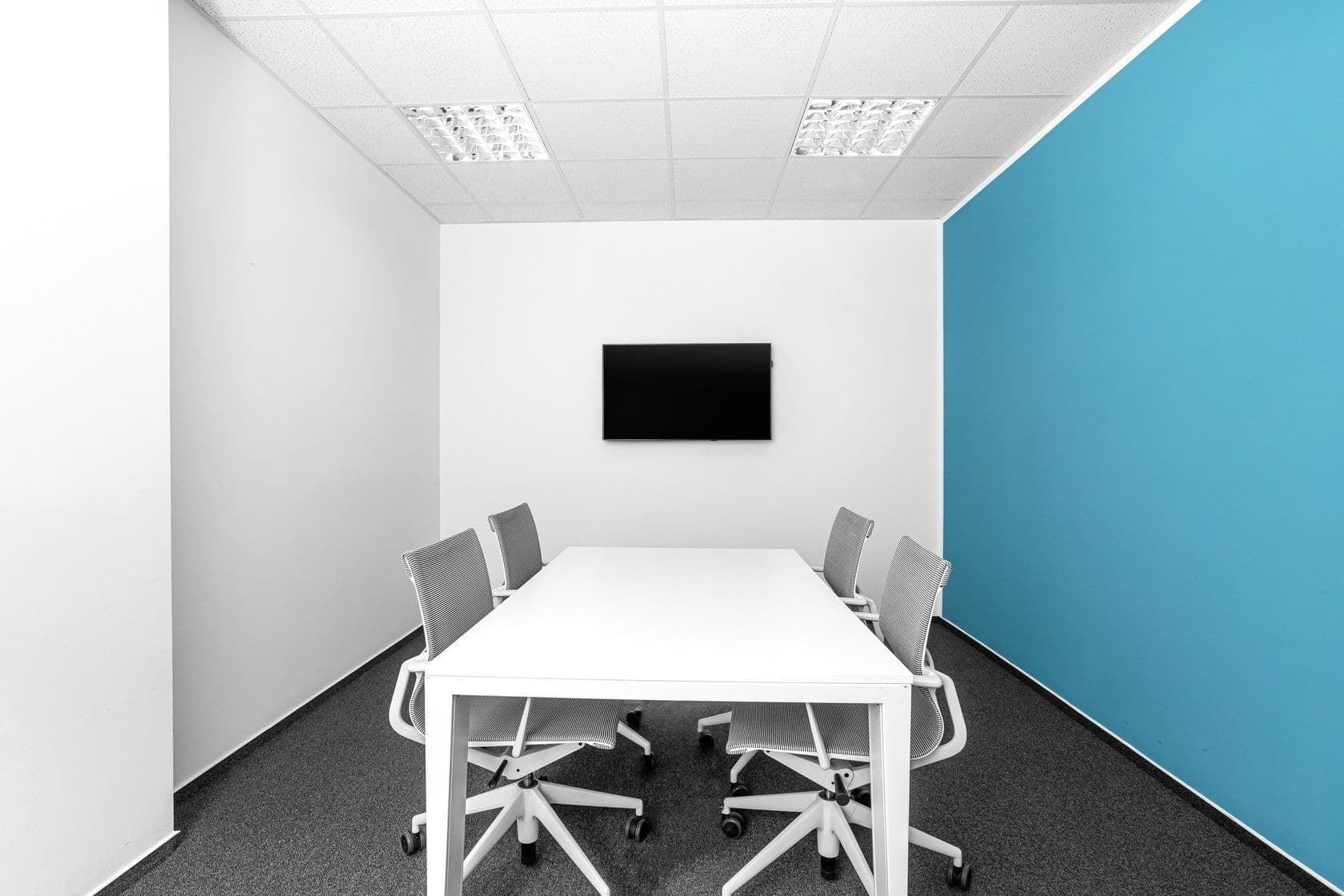 Pronájem kanceláře 30 m², Dělnická, Praha, Praha Pronájem kanceláře 30 m², Dělnická, Praha, Praha