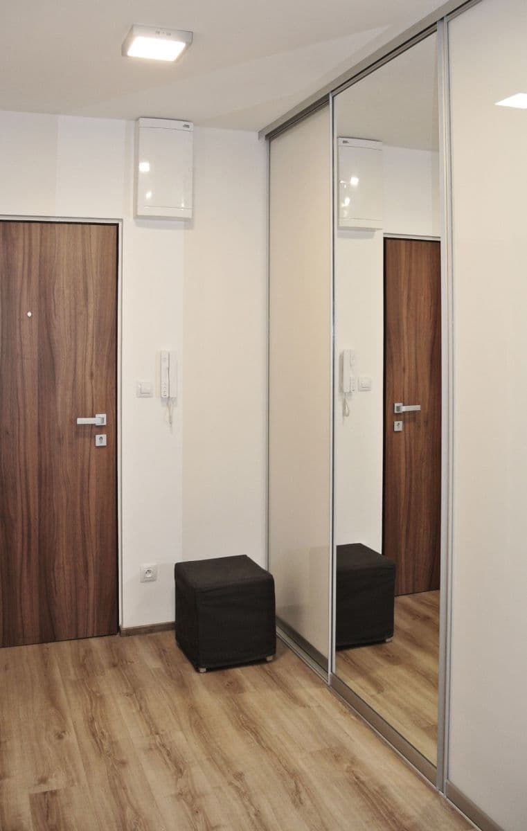 Prodej domu 90 m², pozemek 500 m², náměstí Jana Palacha, Praha, Praha Prodej domu 90 m², pozemek 500 m², náměstí Jana Palacha, Praha, Praha