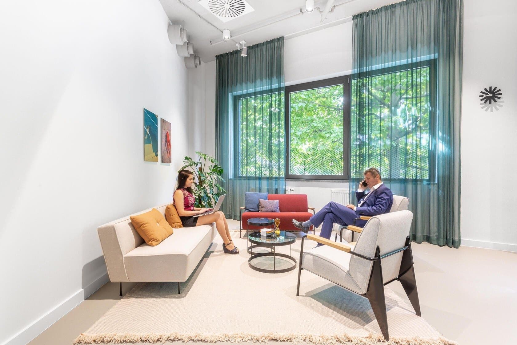 Pronájem kanceláře 120 m², Karolinská, Praha, Praha Pronájem kanceláře 120 m², Karolinská, Praha, Praha