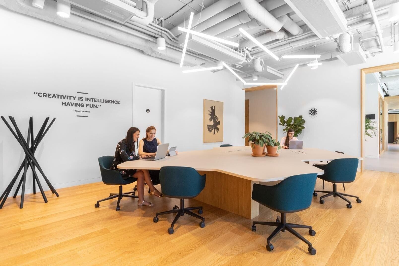 Pronájem kanceláře 110 m², Plzeňská, Praha, Praha Pronájem kanceláře 110 m², Plzeňská, Praha, Praha