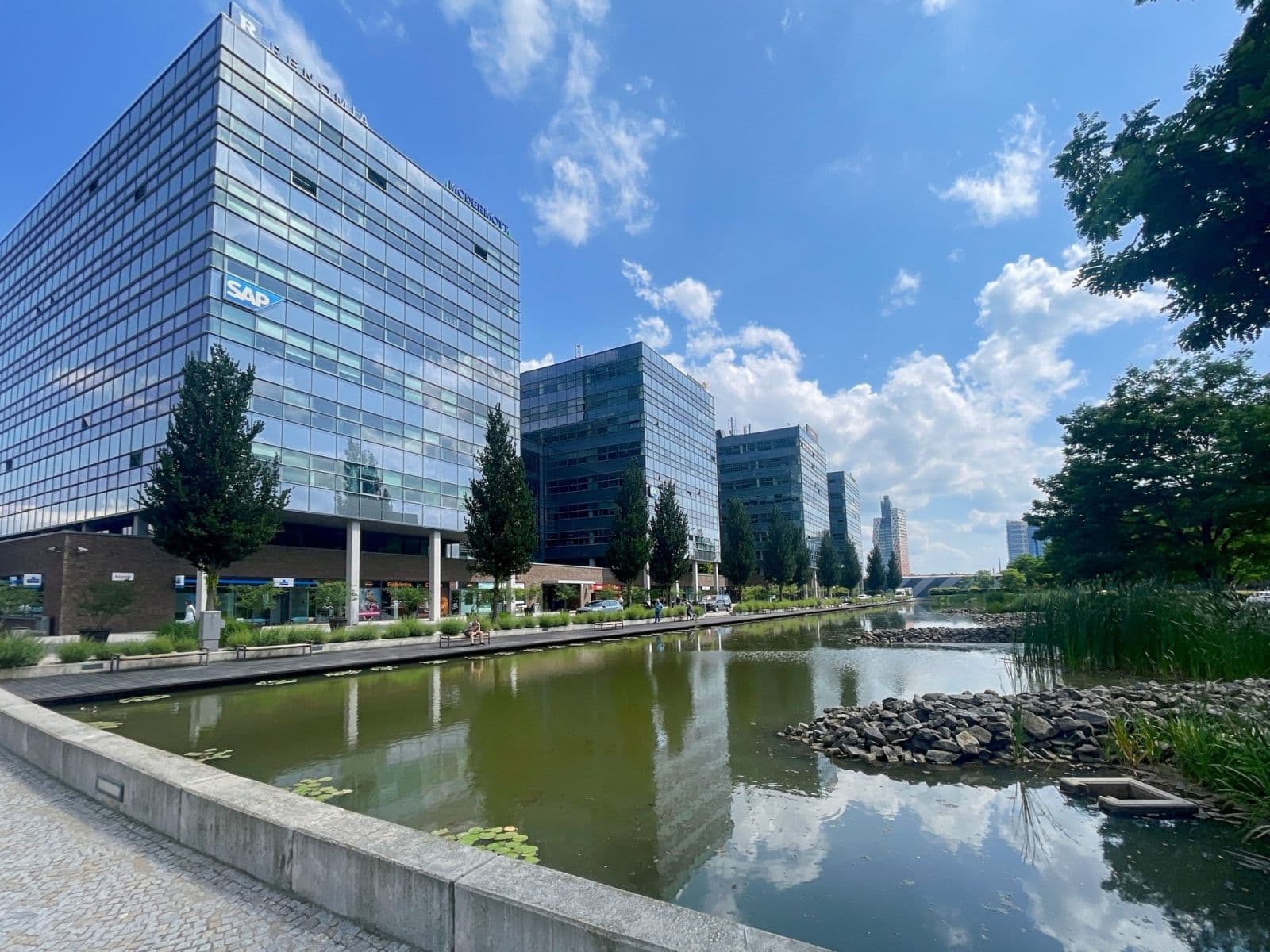 Pronájem kanceláře 60 m², Holandská, Brno, Jihomoravský kraj Pronájem kanceláře 60 m², Holandská, Brno, Jihomoravský kraj