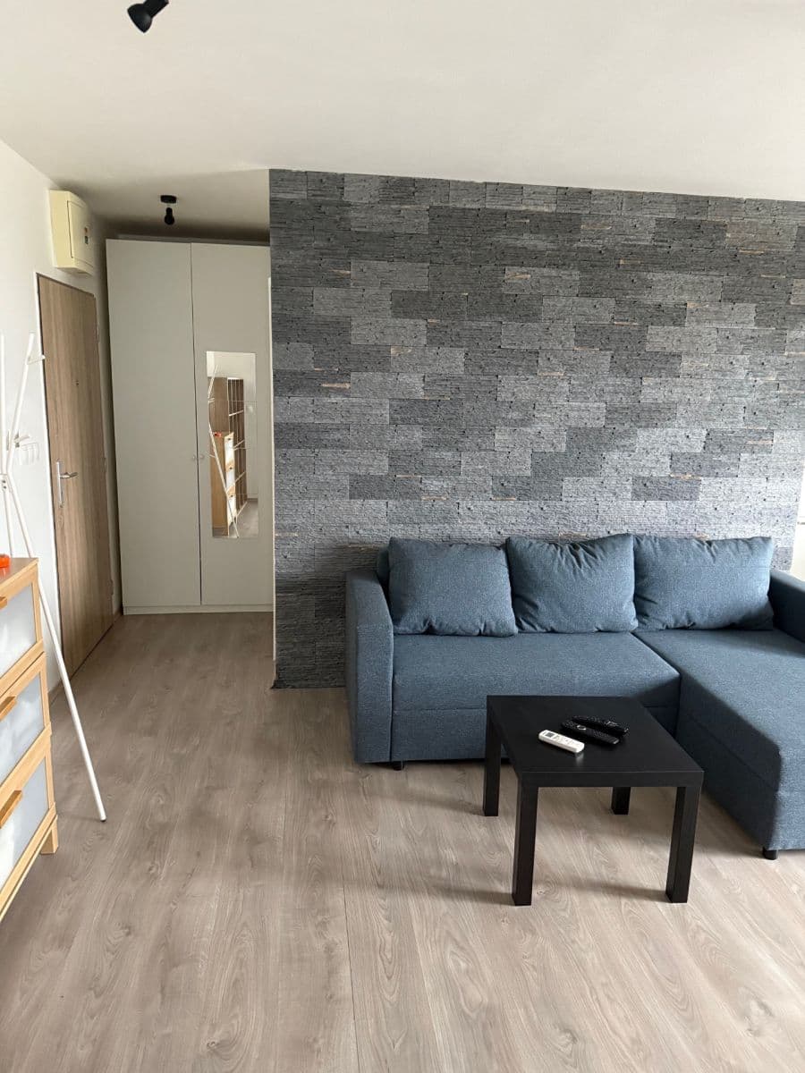 Prodej bytu 1+kk 50 m², Uzbecká, Bratislava, Bratislavský kraj Prodej bytu 1+kk 50 m², Uzbecká, Bratislava, Bratislavský kraj