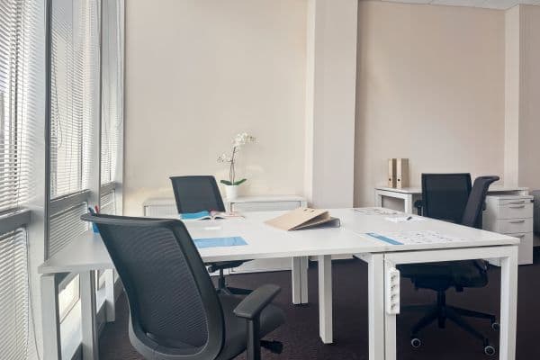 Pronájem kanceláře 50 m², Na Strži, Pronájem kanceláře 50 m², Na Strži,